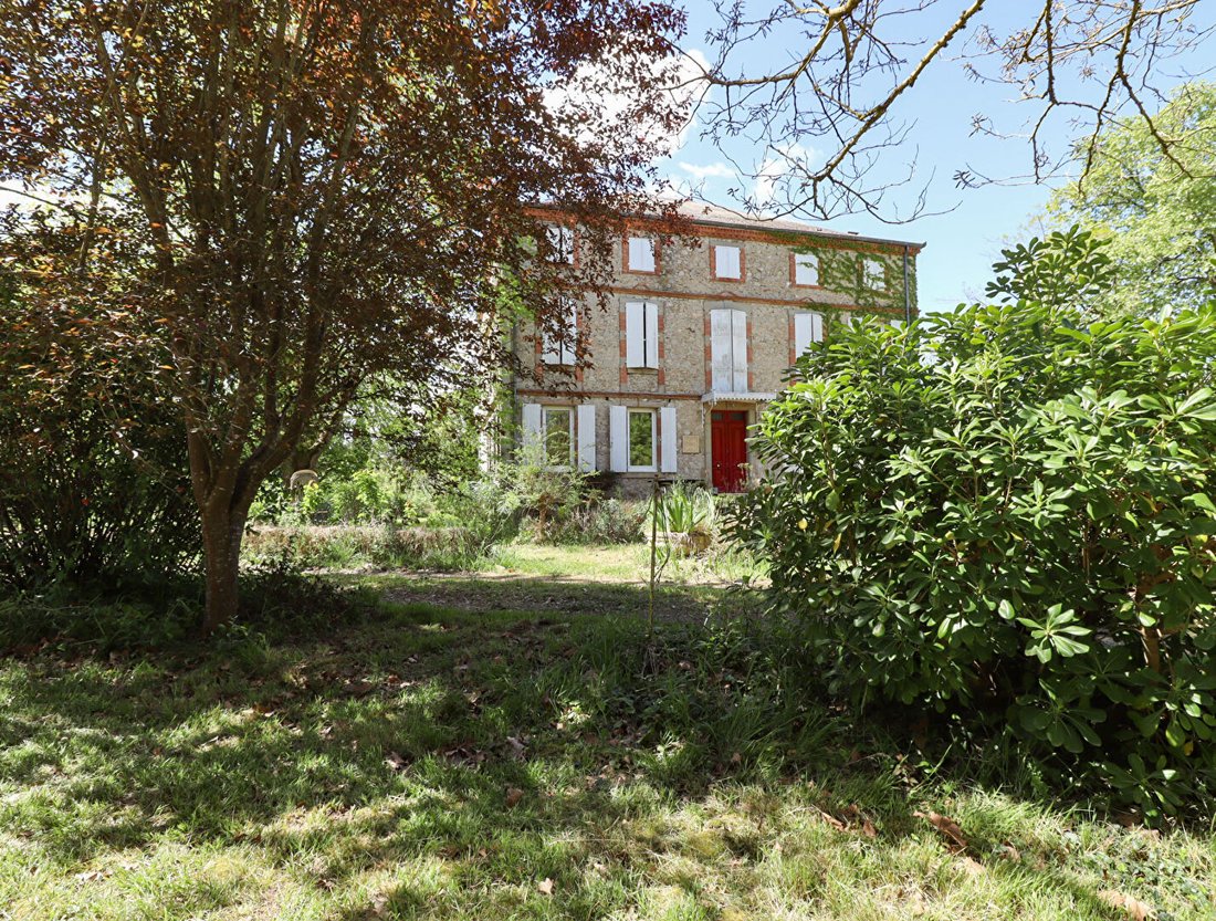 Villa in La Ventenaye-Saint Memy-Bellevue, Graulhet, France 1 - 18405878