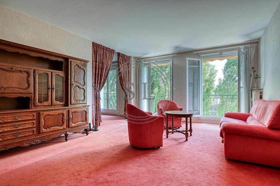 Apartment in Domaine National du Château, Versailles, France 1 - 18416436