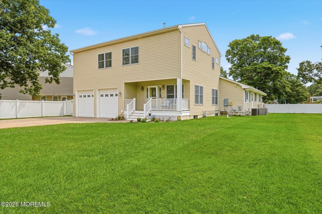 House in Toms River, New Jersey, United States 4 - 18411627