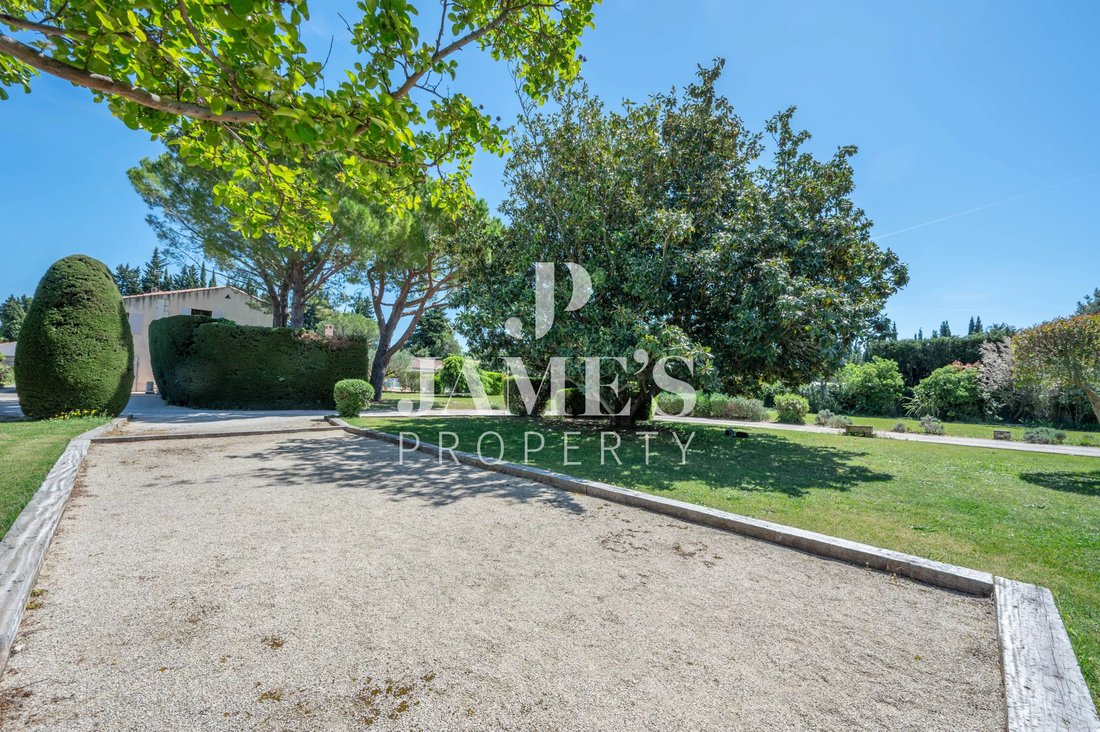 Casa a Fontvieille, Provenza-Alpi-Costa Azzurra, Francia 3 - 18406931