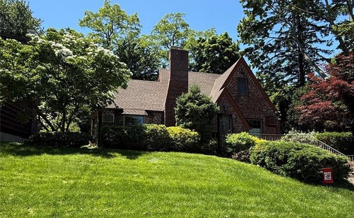 House in Great Neck, New York, United States 1