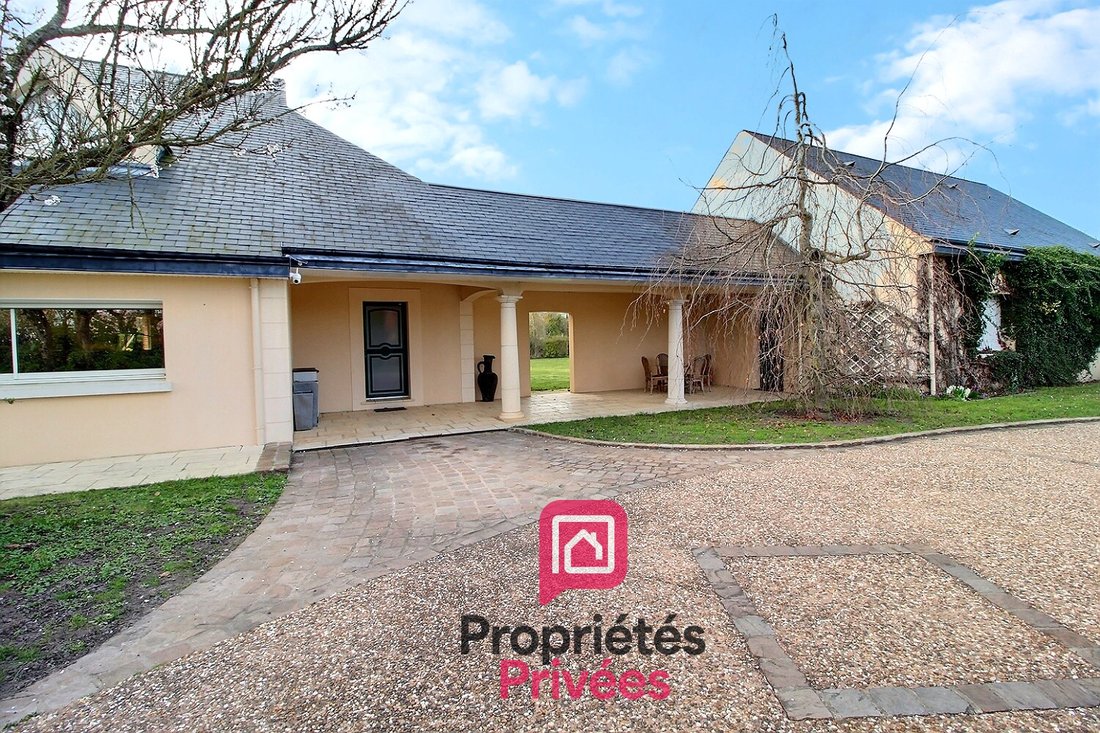 Villa in Villemandeur, Centre-Val de Loire, France 2 - 18405806