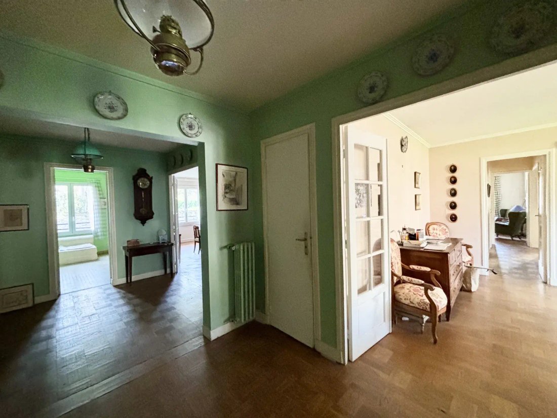 Apartment in Forêt, Saint-Germain-en-Laye, France 3 - 18407531