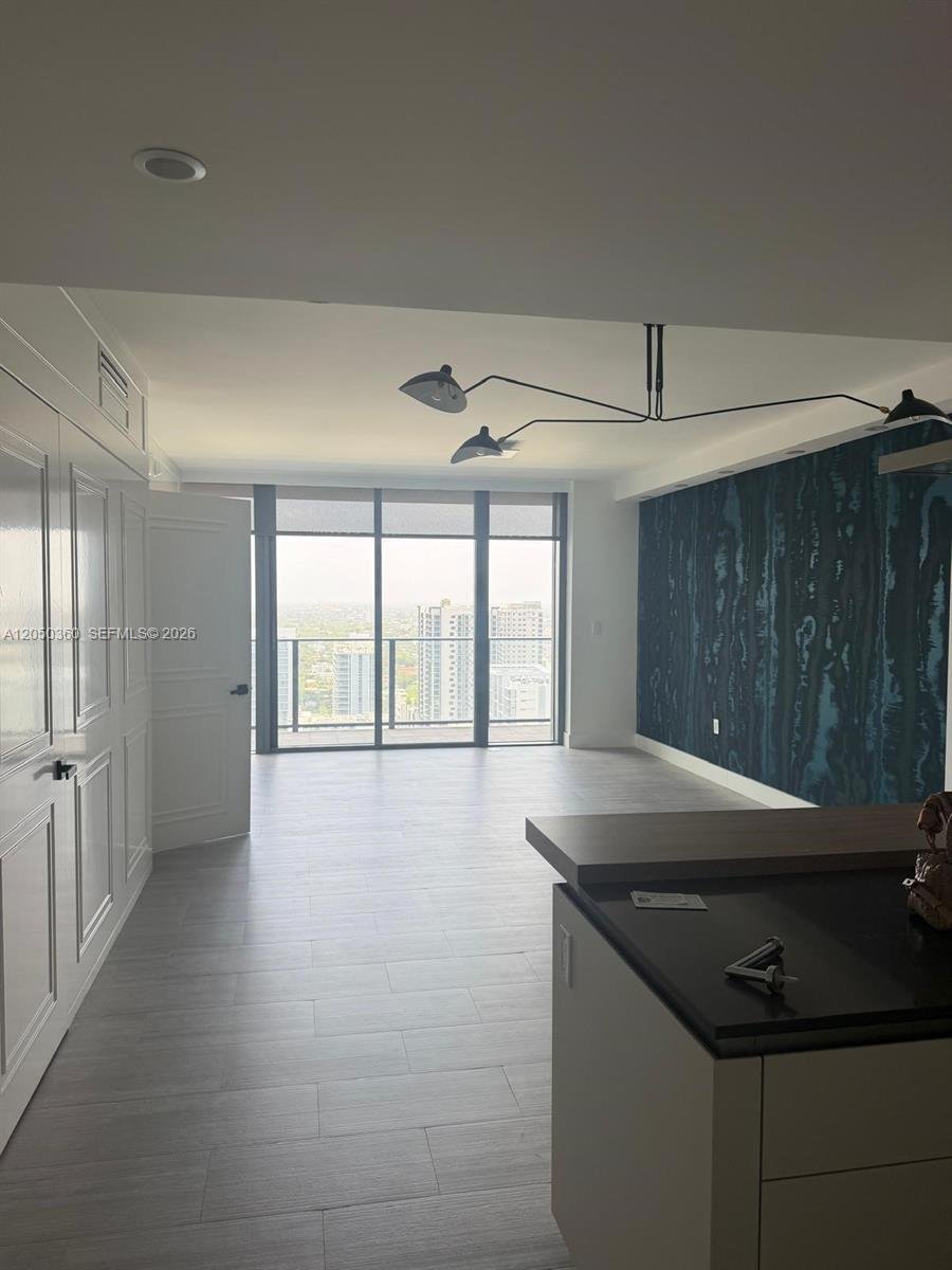 Condo in Miami, Florida, United States 5 - 18409111