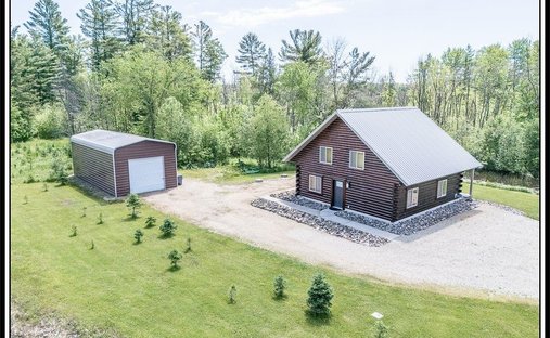 Weyauwega, Wisconsin, United States 1