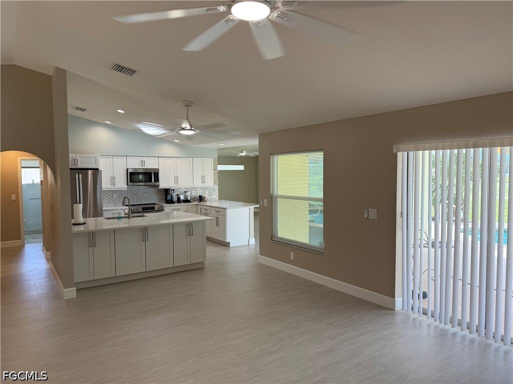 House in Cape Coral, Florida, United States 5 - 18413188