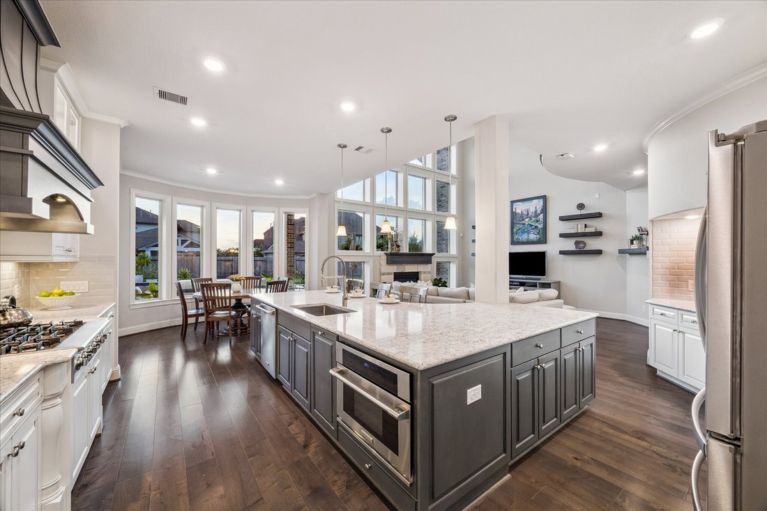 House in Friendswood, Texas, United States 3 - 18404434
