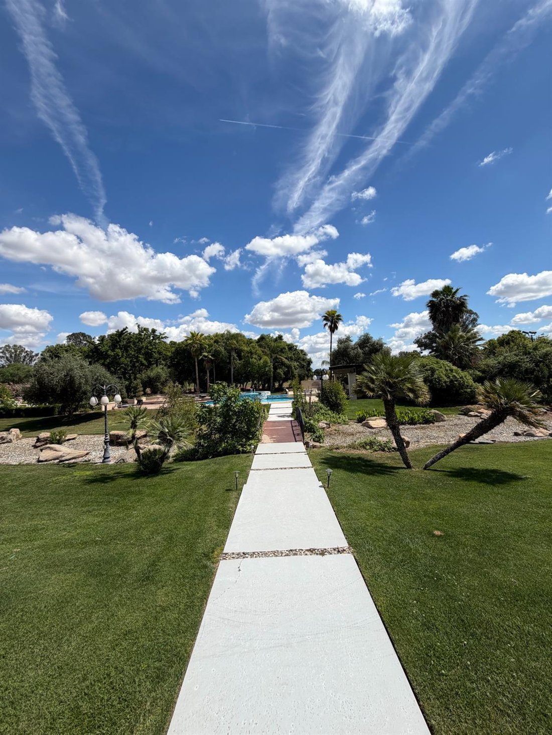 House in Clovis, California, United States 3 - 18417300