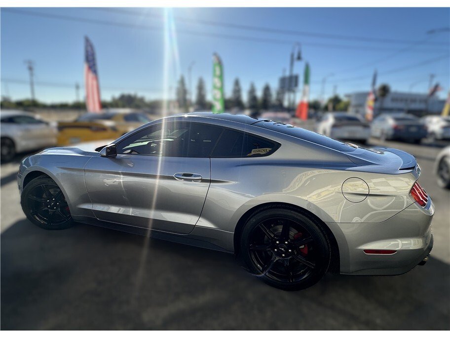 Coupe in Fresno, CA, United States 5 - 18417596