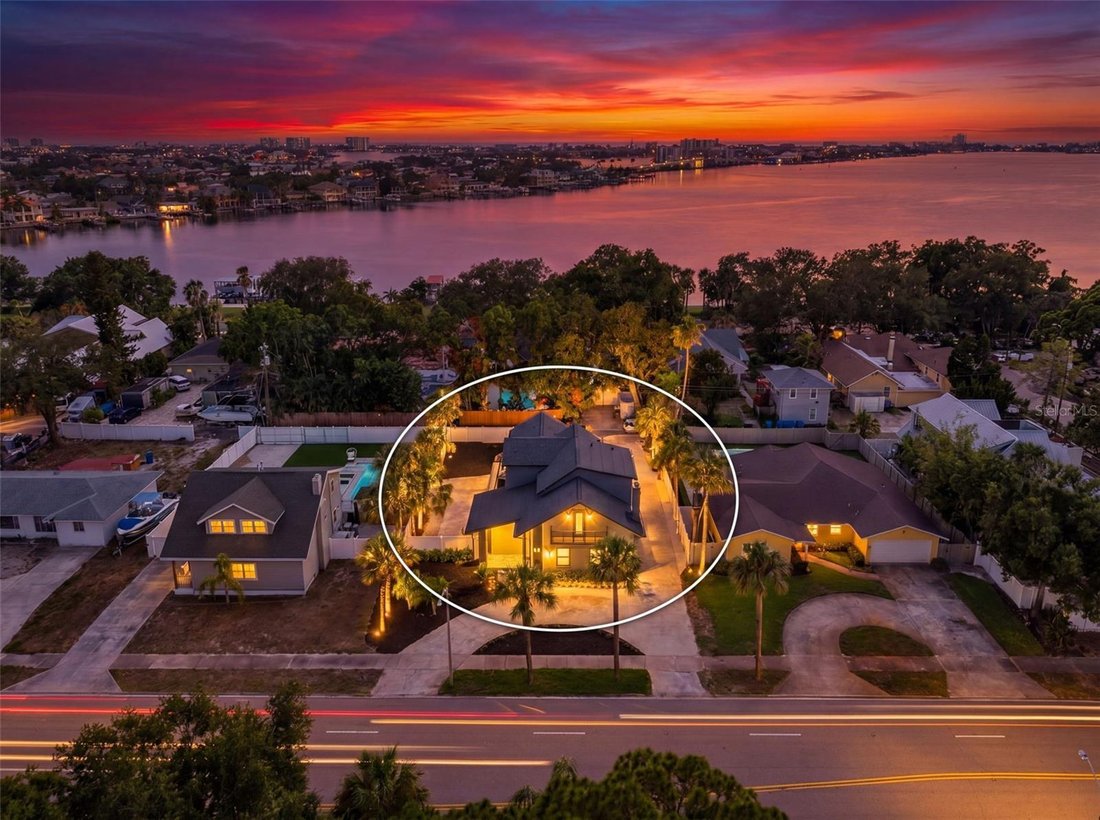 House in St. Petersburg, Florida, United States 3 - 18403311