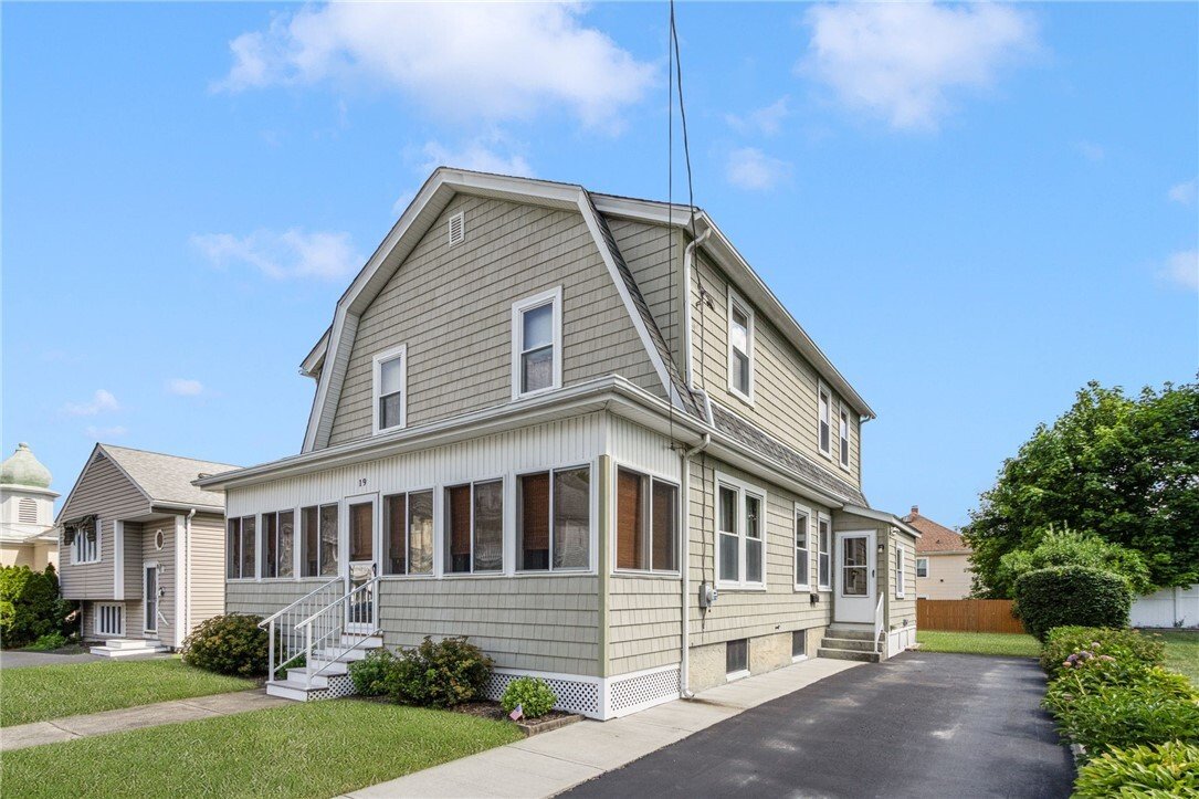 House in Lincoln, Rhode Island, United States 1 - 18365004