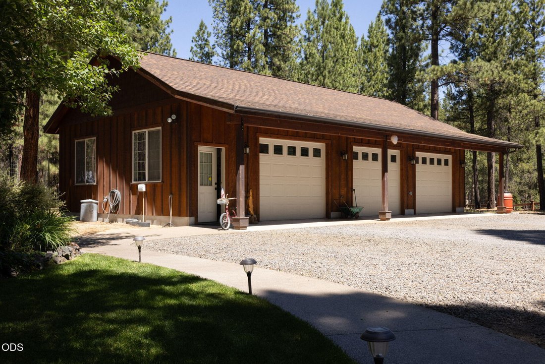 House in La Pine, Oregon, United States 5 - 18407790