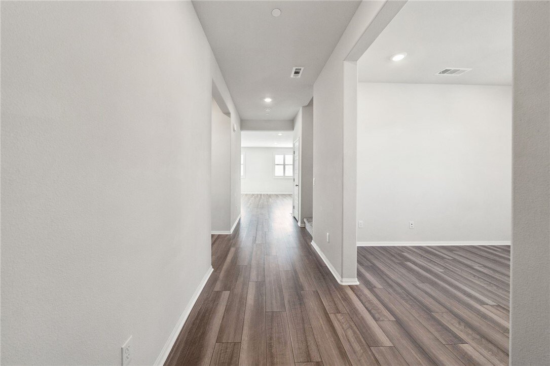 House in Menifee, California, United States 5 - 18396654