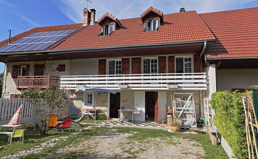 Villa in Alby-sur-Cheran, Auvergne-Rhône-Alpes, France 1