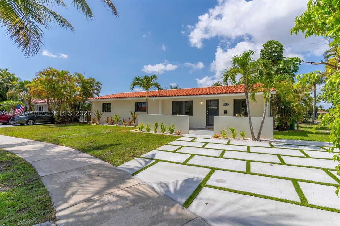 House in Miami, Florida, United States 1 - 18407600