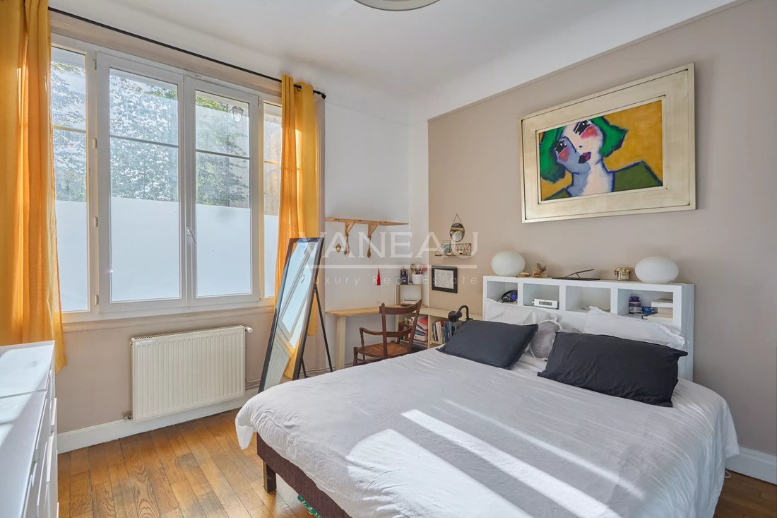 Apartment in Auteuil Sud, Paris 16e Arrondissement, Paris 5 - 18418516