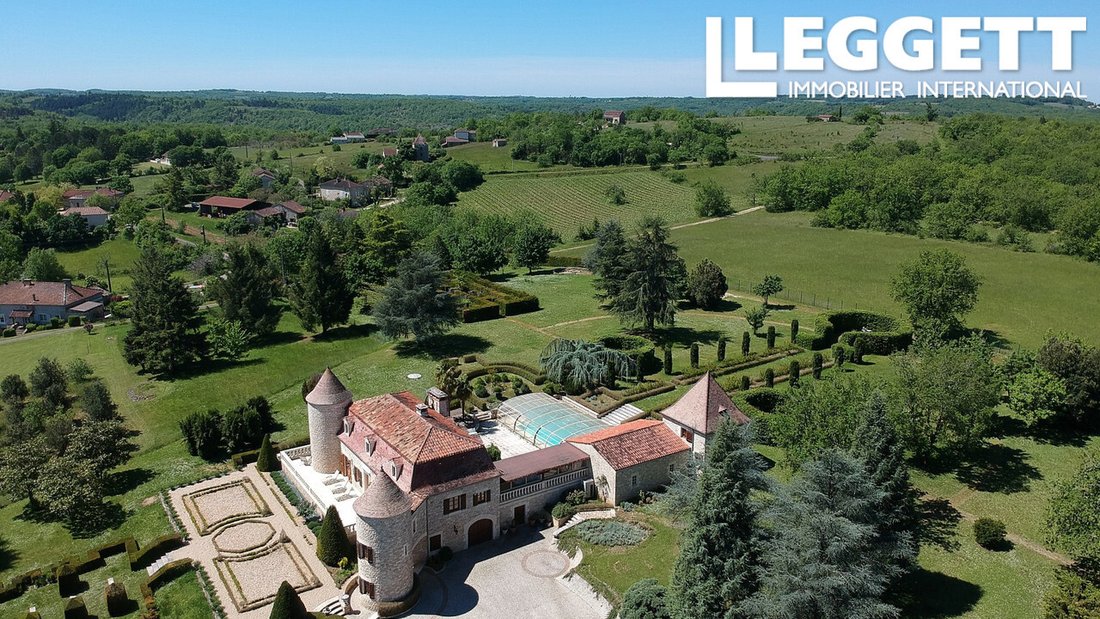 Castle in Saint-Vincent-Rive-d'Olt, Occitania, France 3 - 18404603