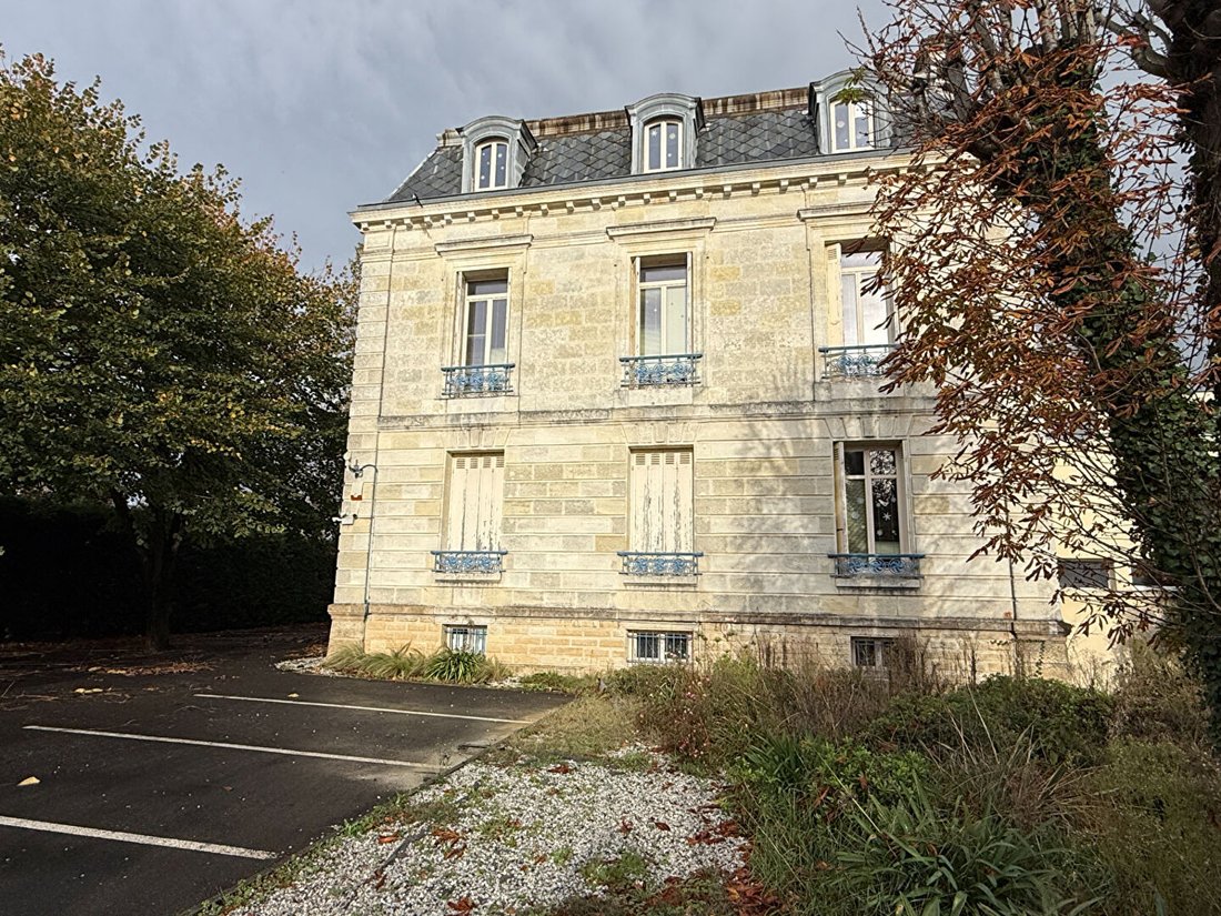 Villa in La Castagne-La Ferrade, Begles, France 3 - 18405730