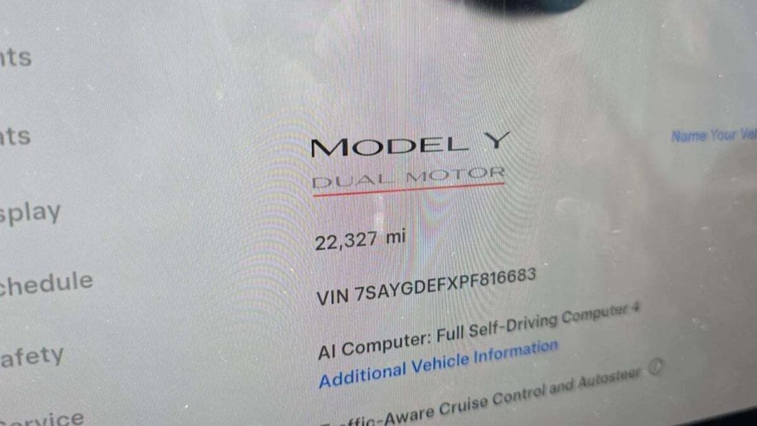 Suv in Newport Beach, CA, United States 2 - 18412278