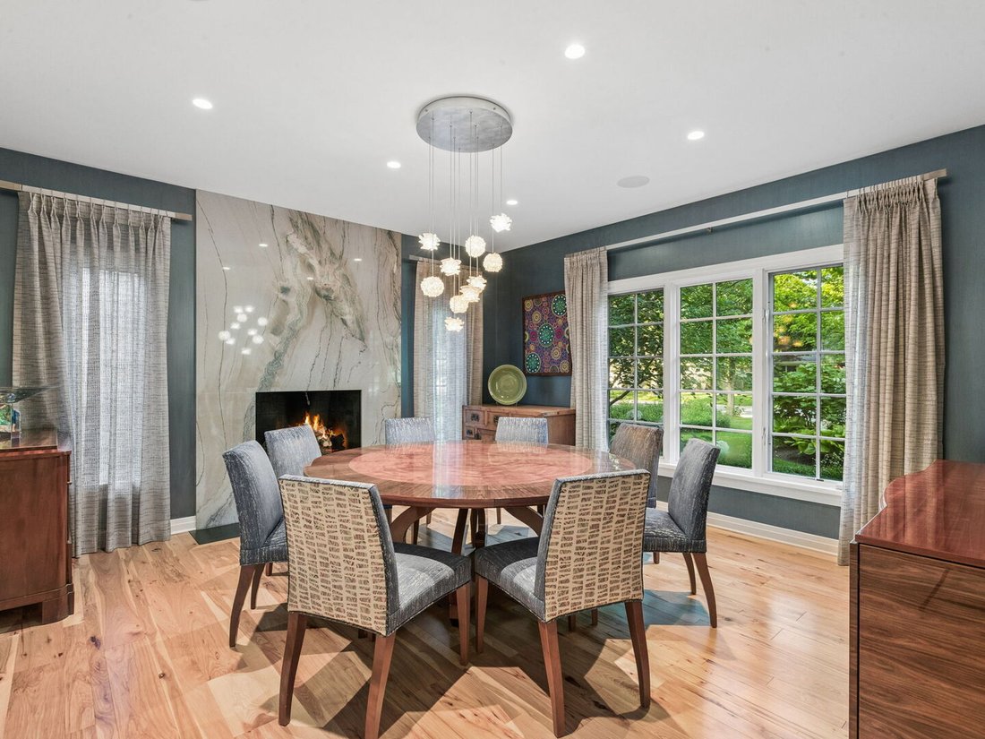 House in Skokie, Illinois, United States 4 - 18405234