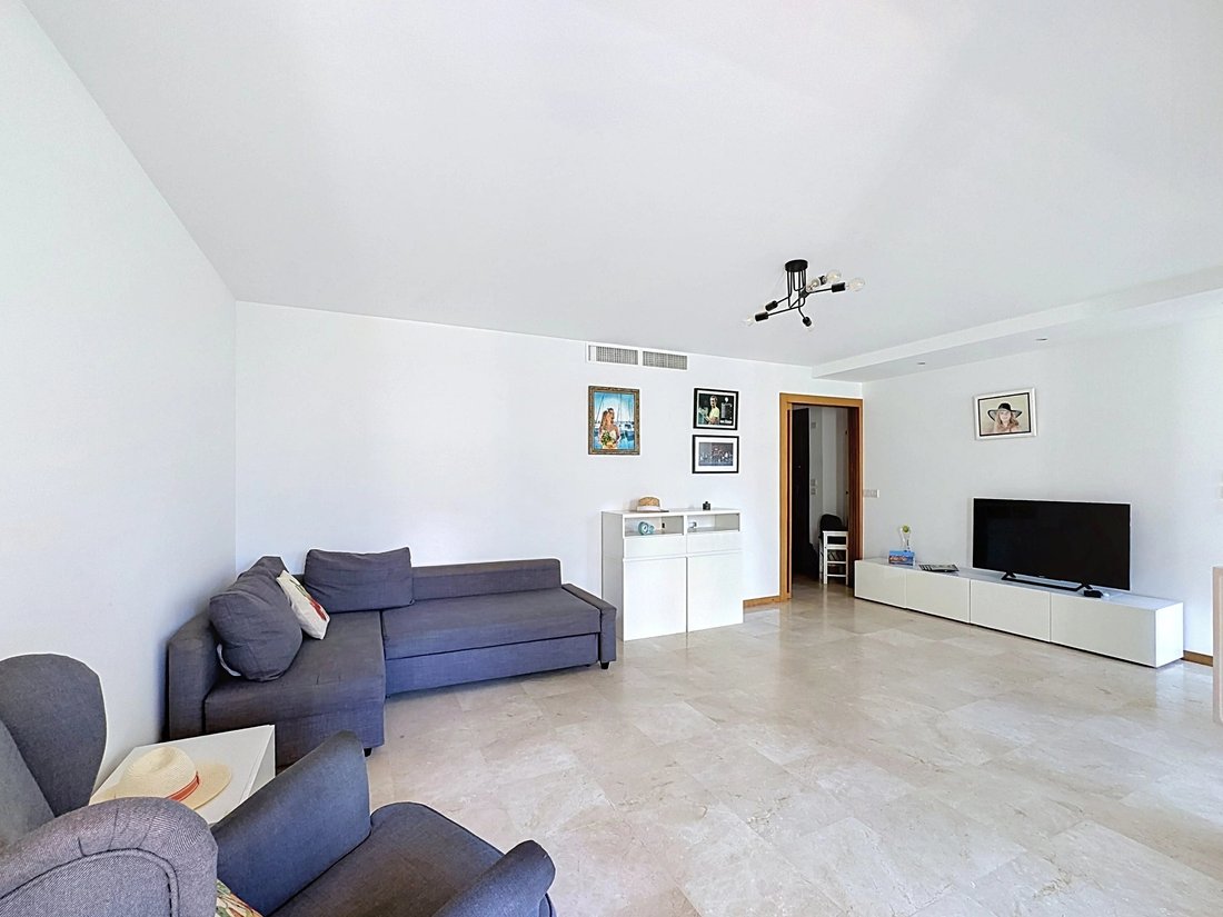 Apartment in Antibes, Provence-Alpes-Côte d'Azur, France 2 - 17735704