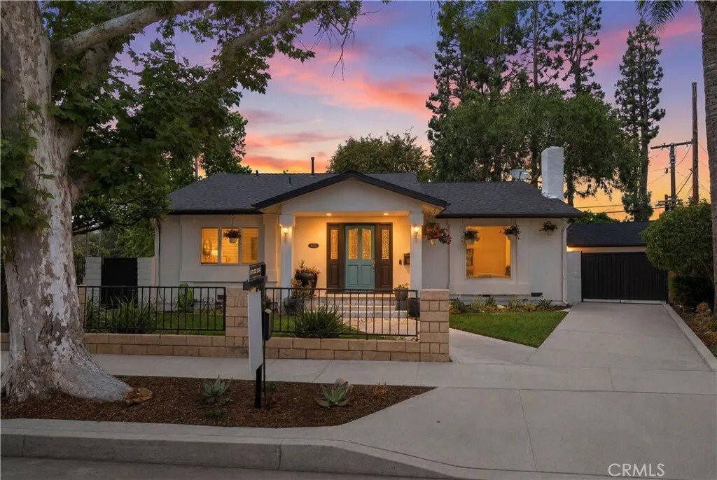 House in Signal Hill, California, United States 2 - 18408456