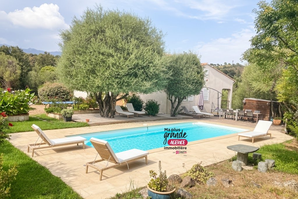 Villa in Porto-Vecchio, Corsica, France 1 - 18406056
