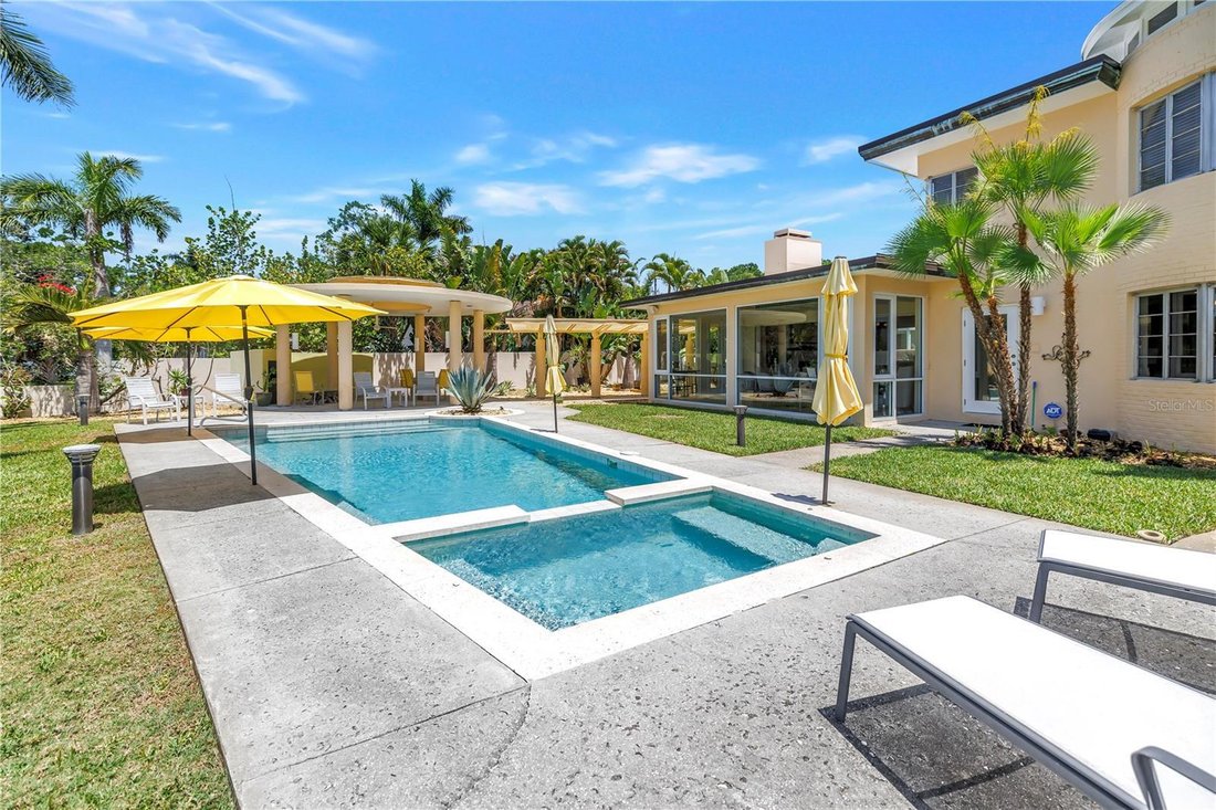 House in St. Petersburg, Florida, United States 3 - 18403961