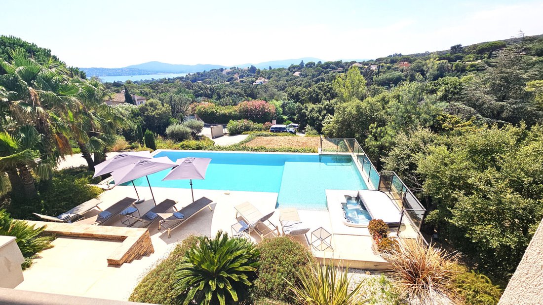 Villa in Grimaud, Provence-Alpes-Côte d'Azur, France 2 - 18405714
