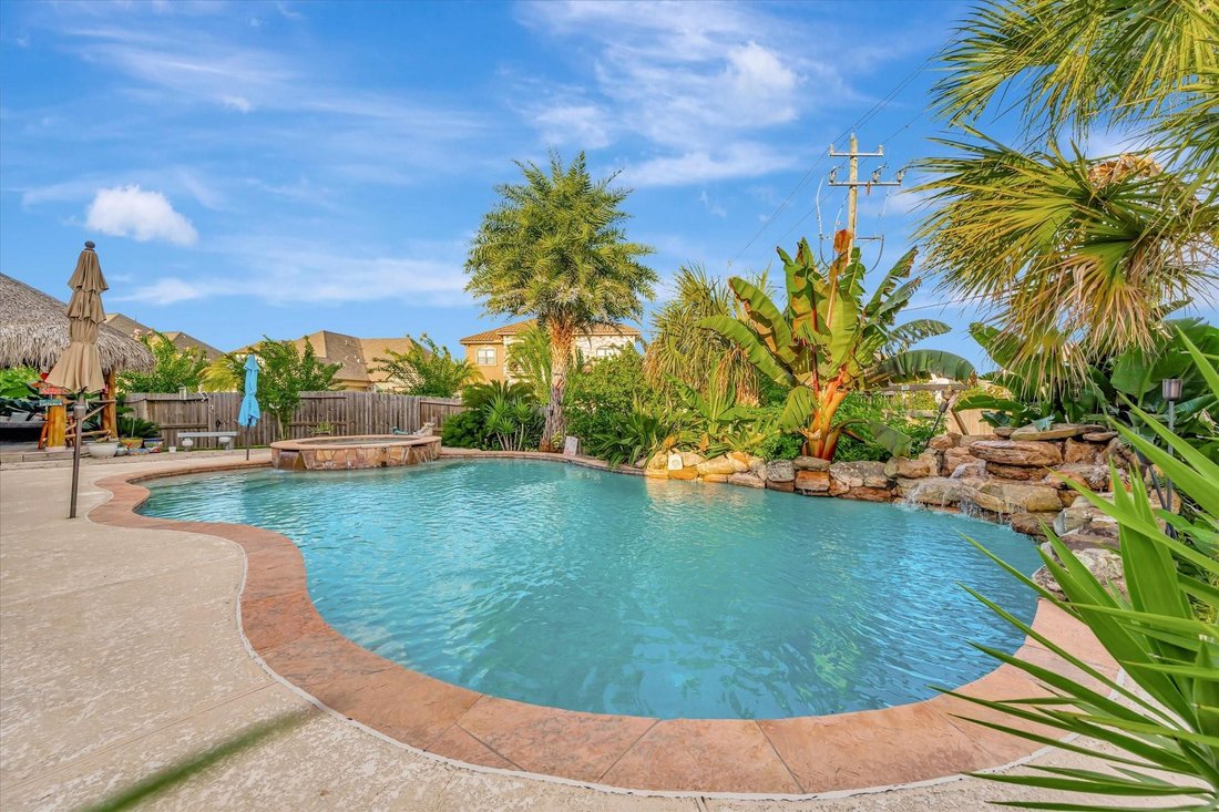 House in Kemah, Texas, United States 2 - 18409248