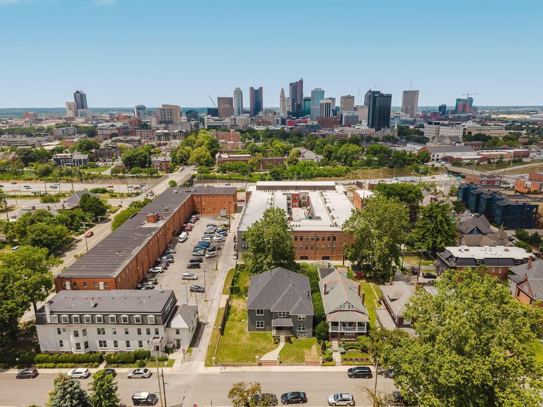 Columbus, Ohio, United States 3 - 18407968