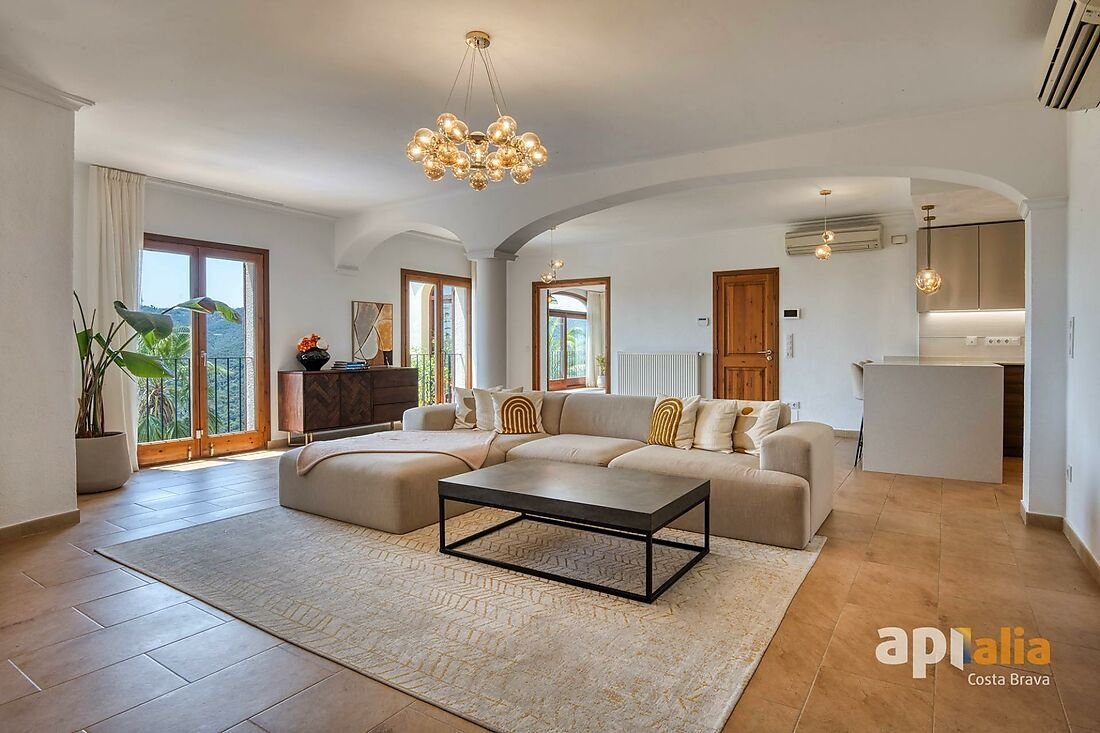 Villa in Calonge i Sant Antoni, Catalonia, Spain 1 - 18403058
