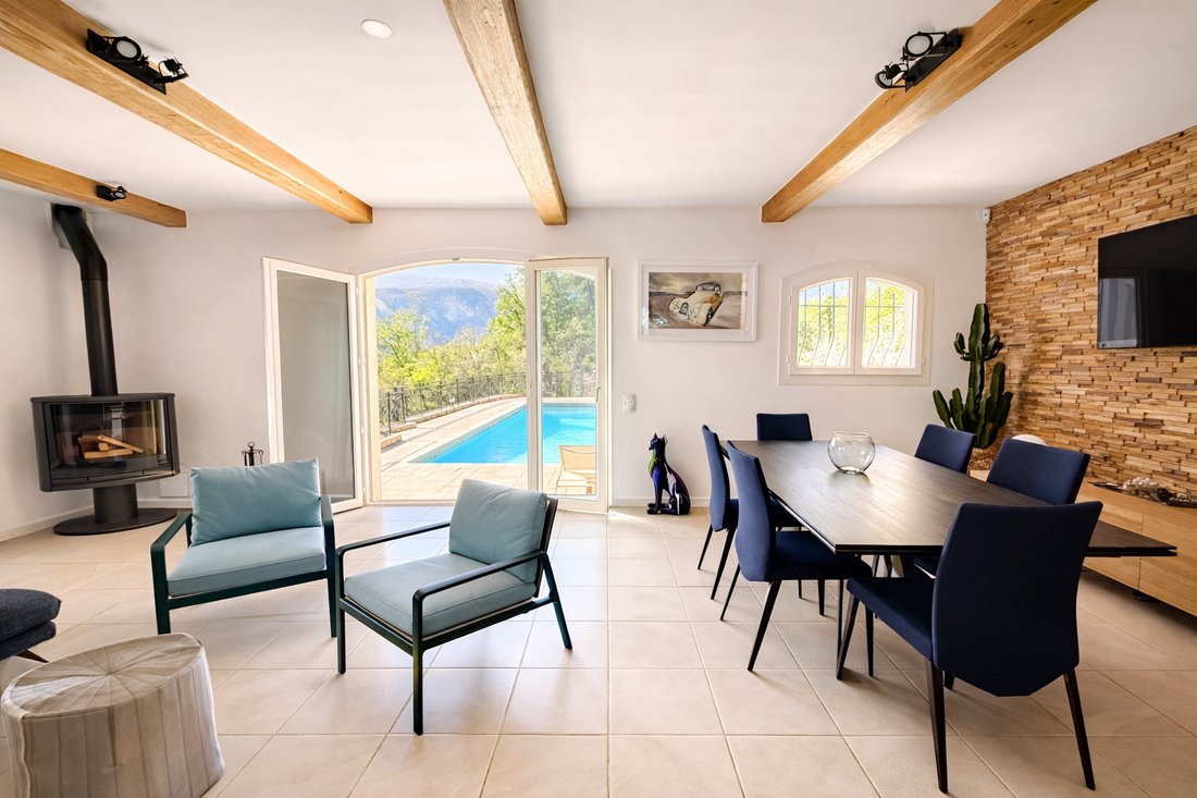 Villa in Tourrettes-sur-Loup, Provence-Alpes-Côte d'Azur, France 4 - 18404232