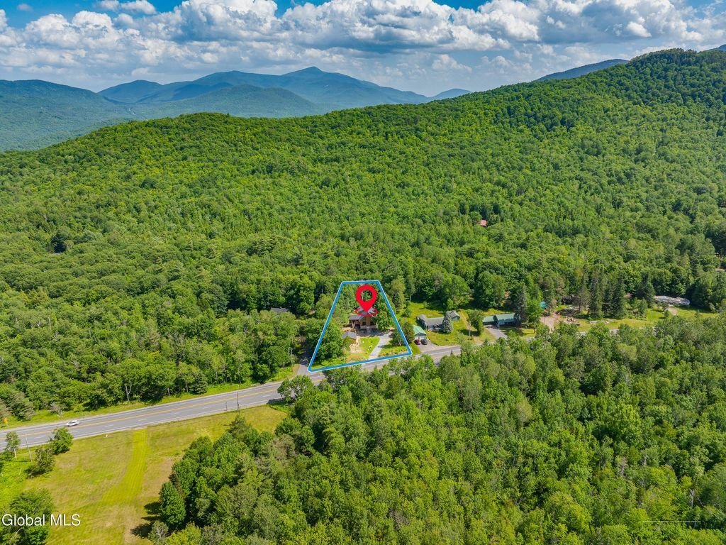 House in Keene, New York, United States 4 - 18415924