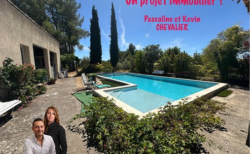 Villa in La Tour-d'Aigues, Provence-Alpes-Côte d'Azur, France 1