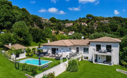 Villa à Vallée Verte-Issarts-Vignasses, Biot, France 1