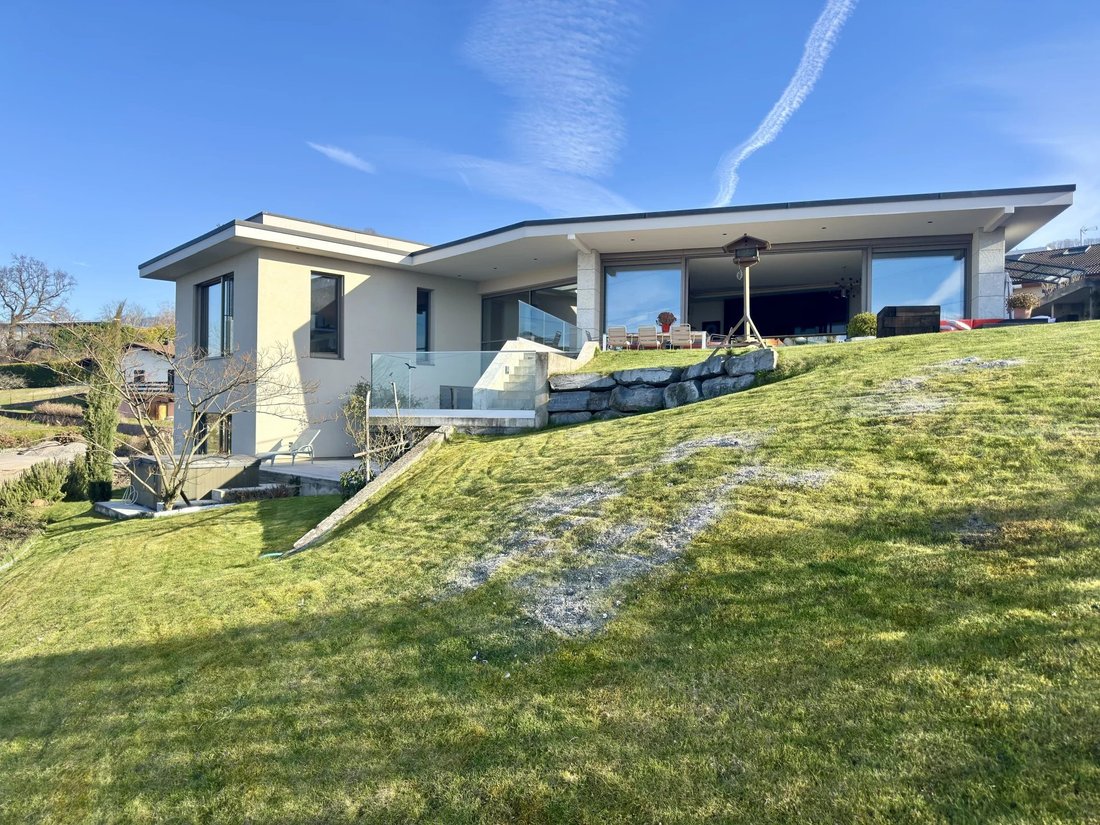 House in Publier, Auvergne-Rhône-Alpes, France 1 - 18405050