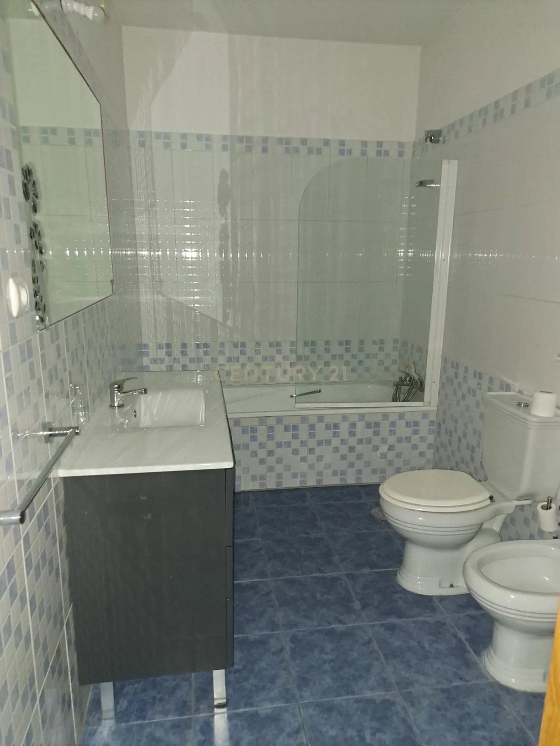 Apartment in Cedofeita, Santo Ildefonso, Se, Miragaia, Sao Nicolau e Vitoria, Porto District, Portugal 5 - 18408685