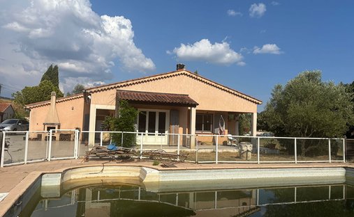 Villa a Periferia, Les Arcs, Francia 1