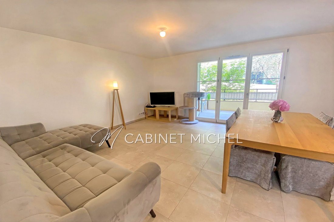 Apartment in Nord, Roquefort-les-Pins, France 1 - 18404130