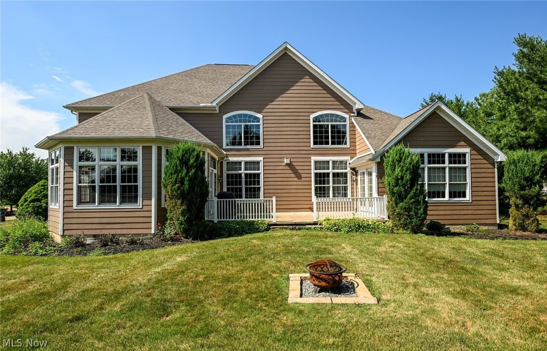 House in Medina, Ohio, United States 4 - 18413446
