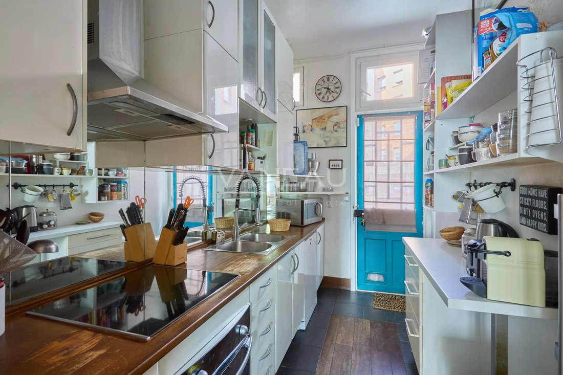 Apartment in Auteuil Sud, Paris 16e Arrondissement, Paris 4 - 18418516