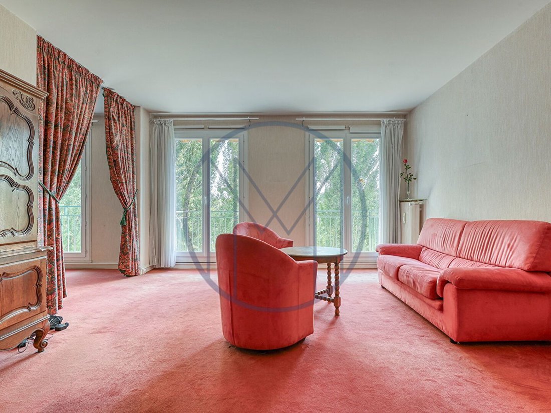 Apartment in Domaine National du Château, Versailles, France 3 - 18413728