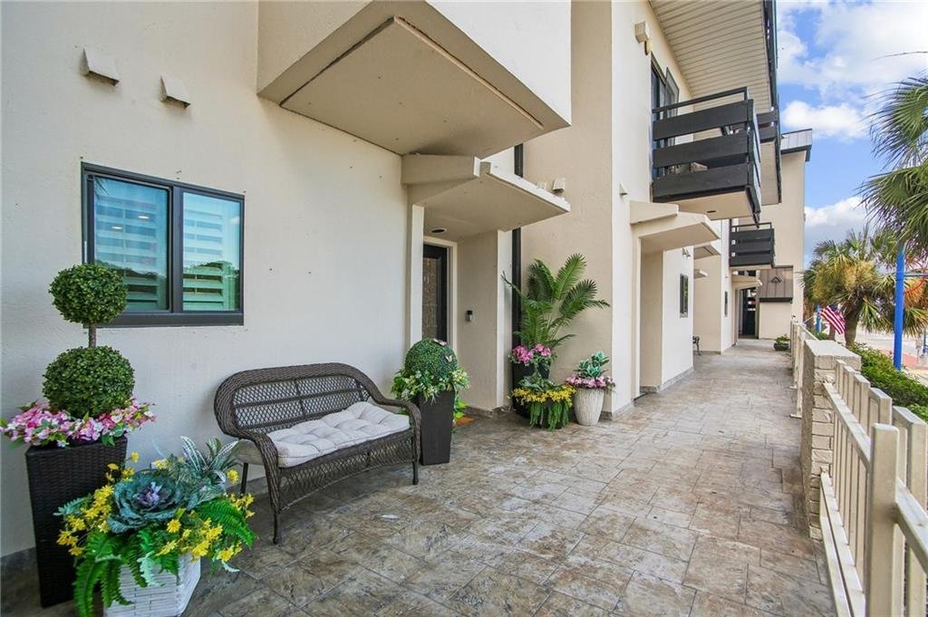 Condo in New Orleans, Louisiana, United States 2 - 18407318