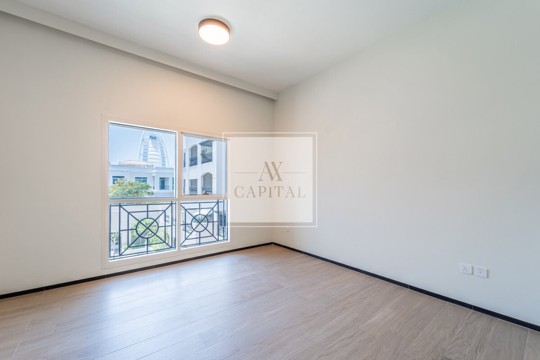 Apartment in Bluewaters, Dubai, United Arab Emirates 2 - 18412307