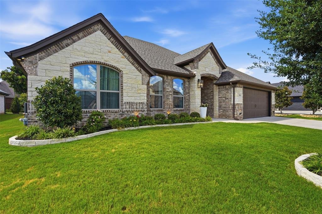 House in Granbury, Texas, United States 2 - 18404097