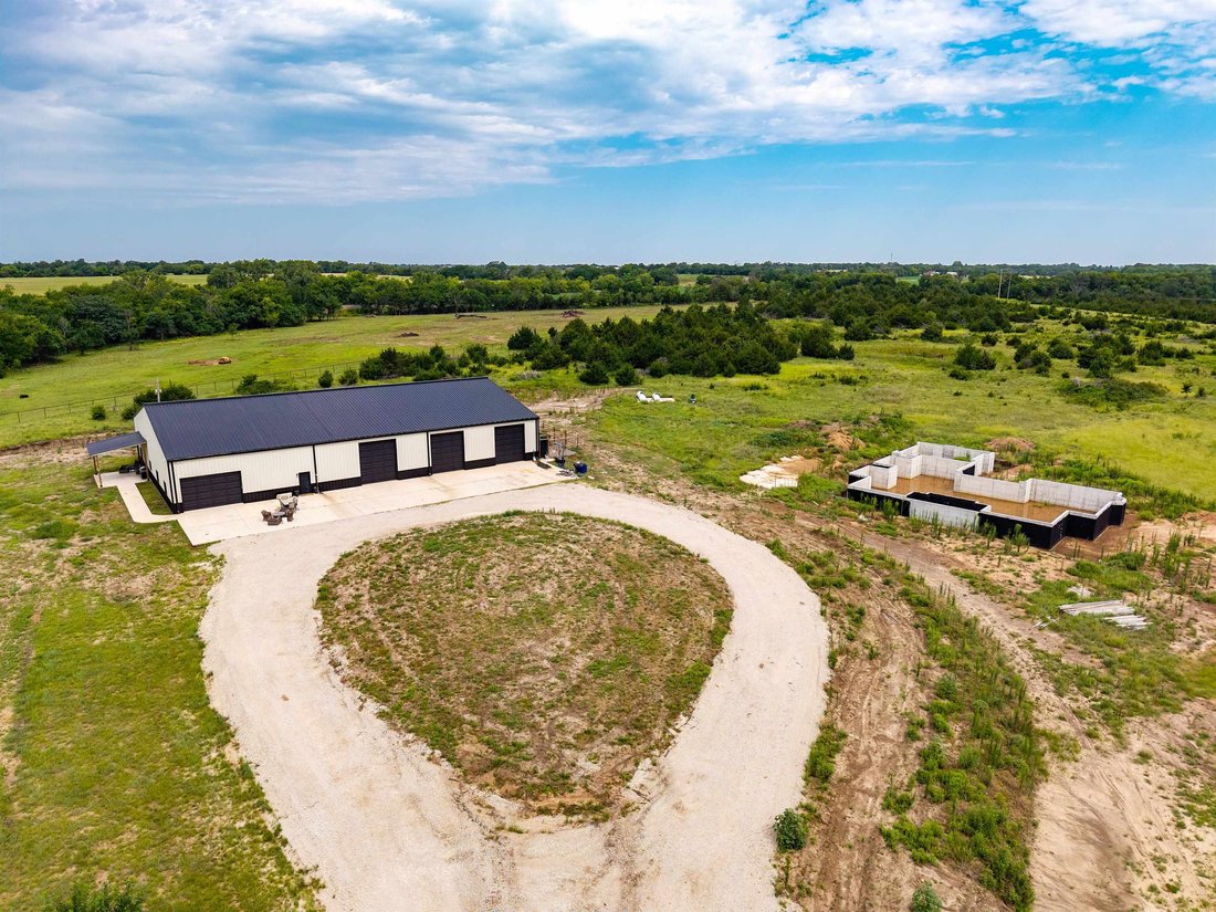 House in Mulvane, Kansas, United States 1 - 18408977