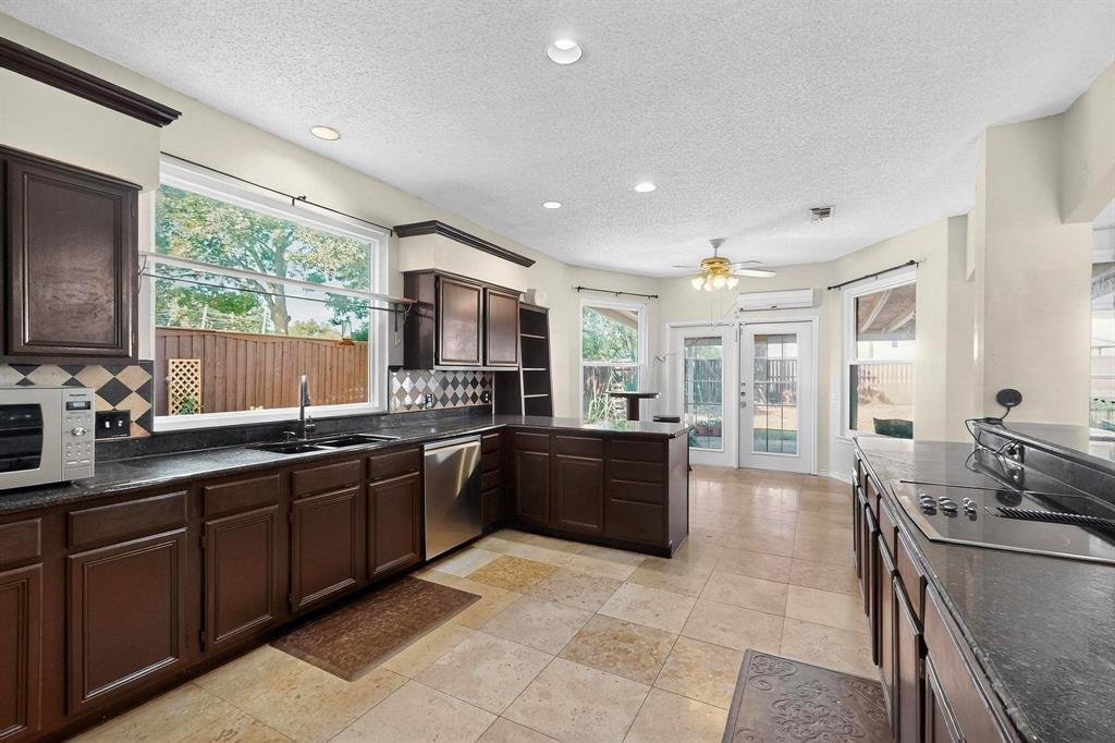 House in Carrollton, Texas, United States 5 - 18415000