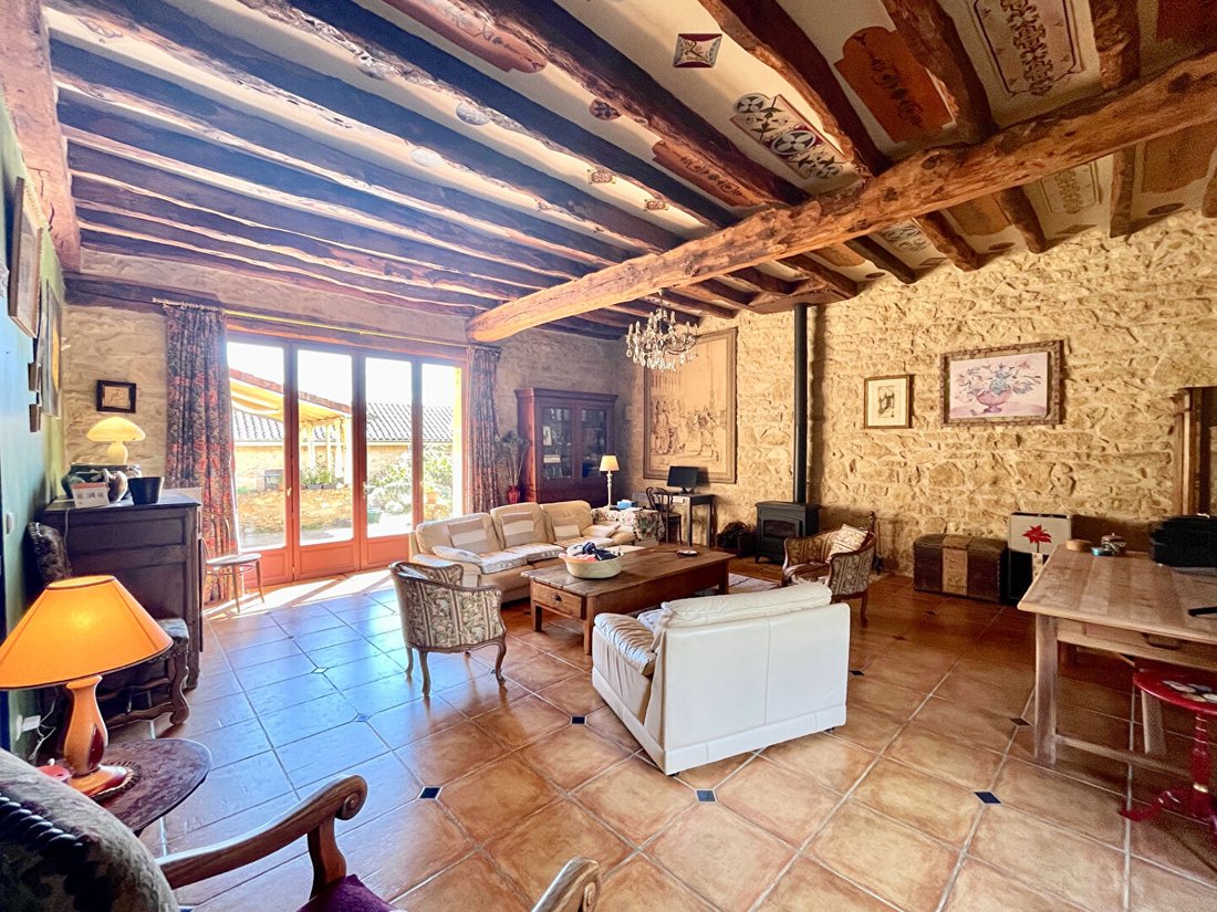Villa in Saint-Sulpice-d'Excideuil, Nouvelle-Aquitaine, France 4 - 18405352