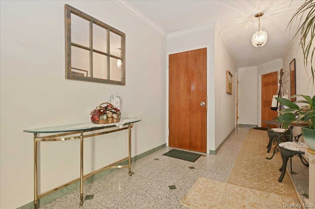 House in New York, New York, United States 2 - 18413370